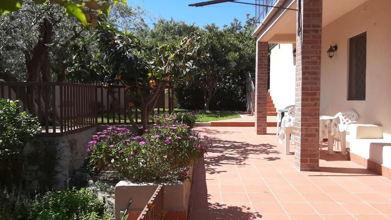 Carrubo - Giardino In Citta Villa Catania-Fontanarossai nemzetközi repülőtér Kültér fotó