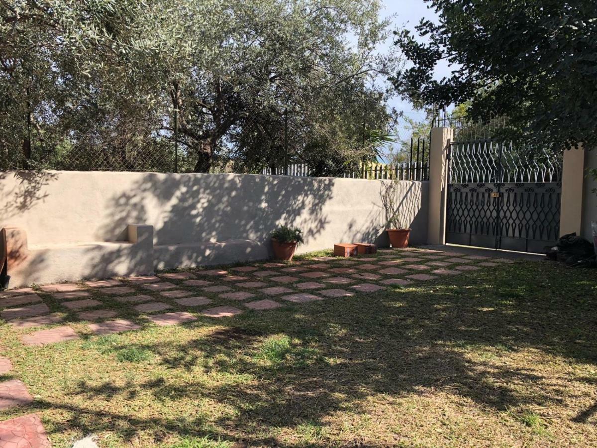 Carrubo - Giardino In Citta Villa Catania-Fontanarossai nemzetközi repülőtér Kültér fotó
